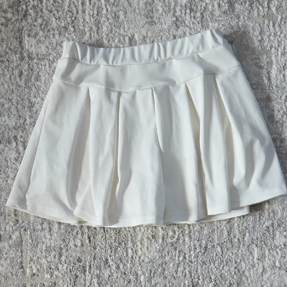 Shein White Tennis Skirt Size Medium - Picture 8 of 8